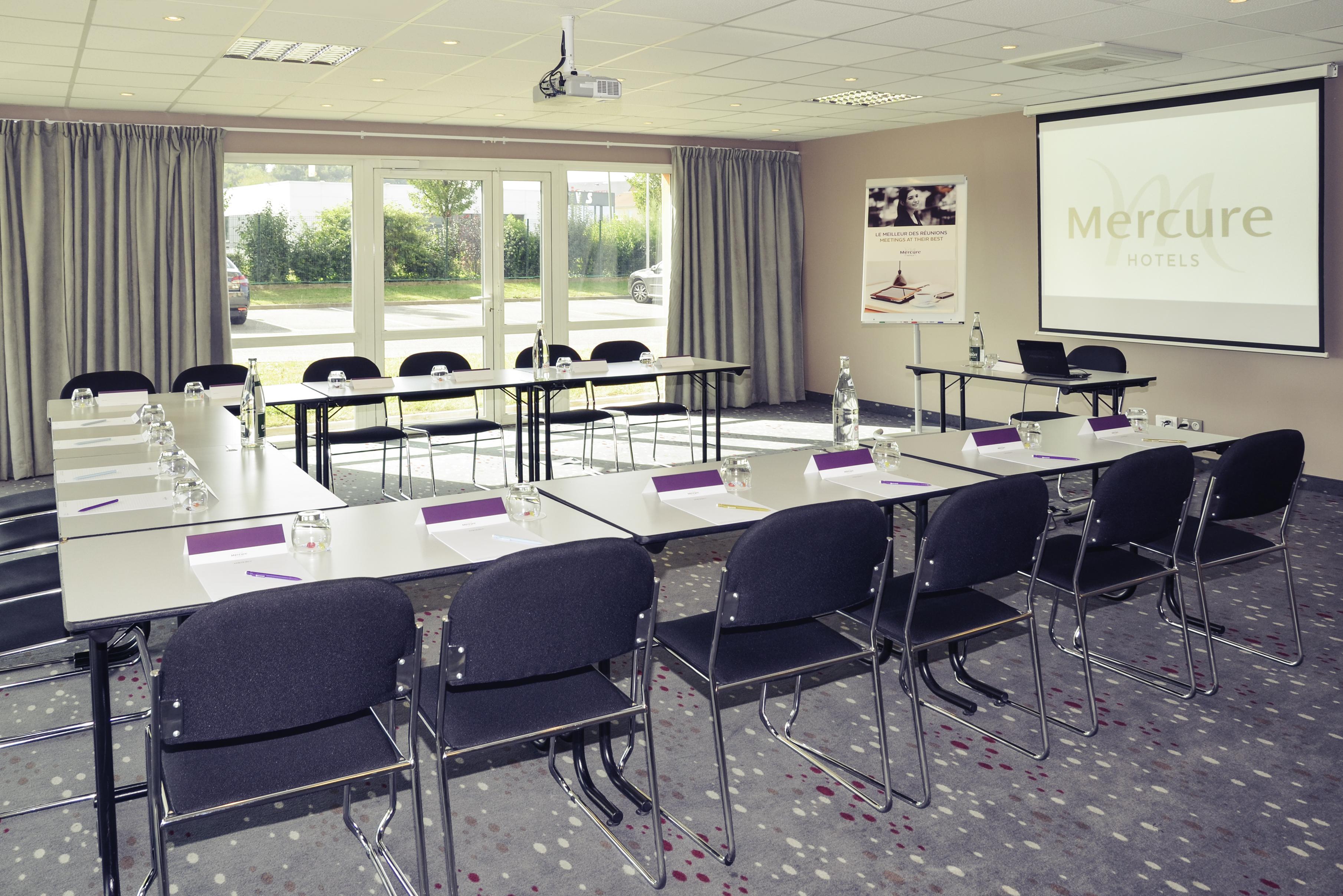 Mercure Lyon Est Chaponnay Esterno foto