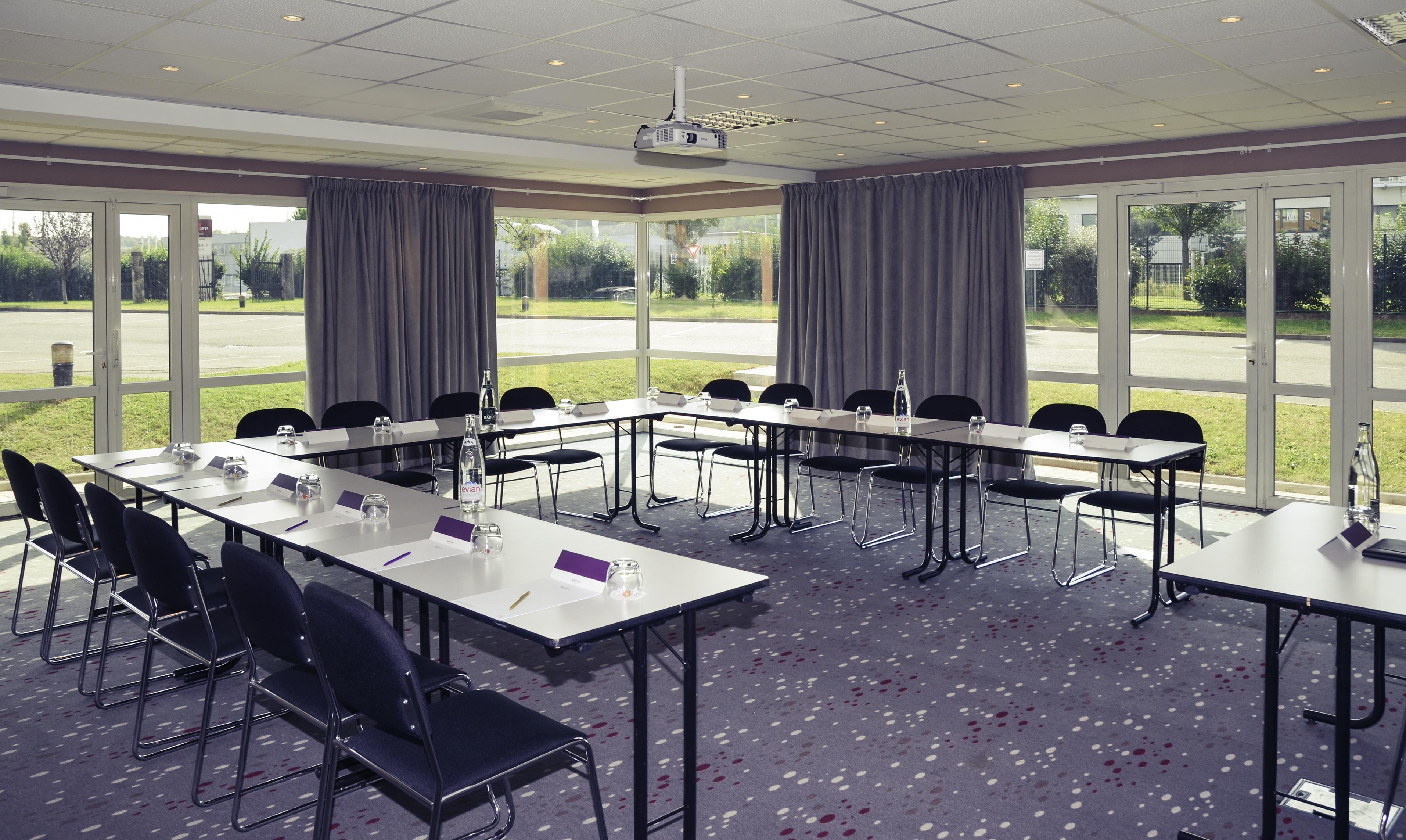 Mercure Lyon Est Chaponnay Esterno foto