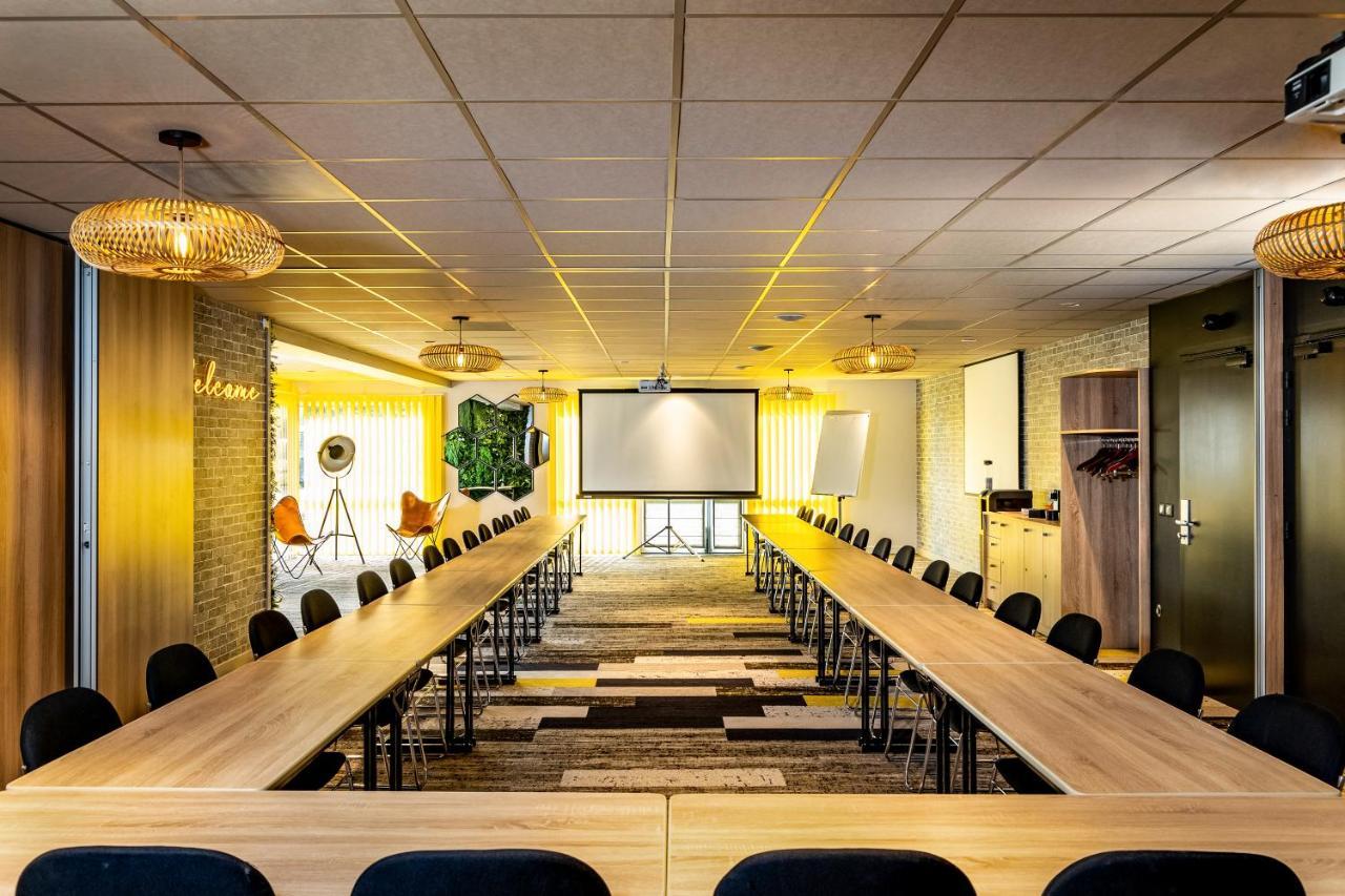 Mercure Lyon Est Chaponnay Esterno foto