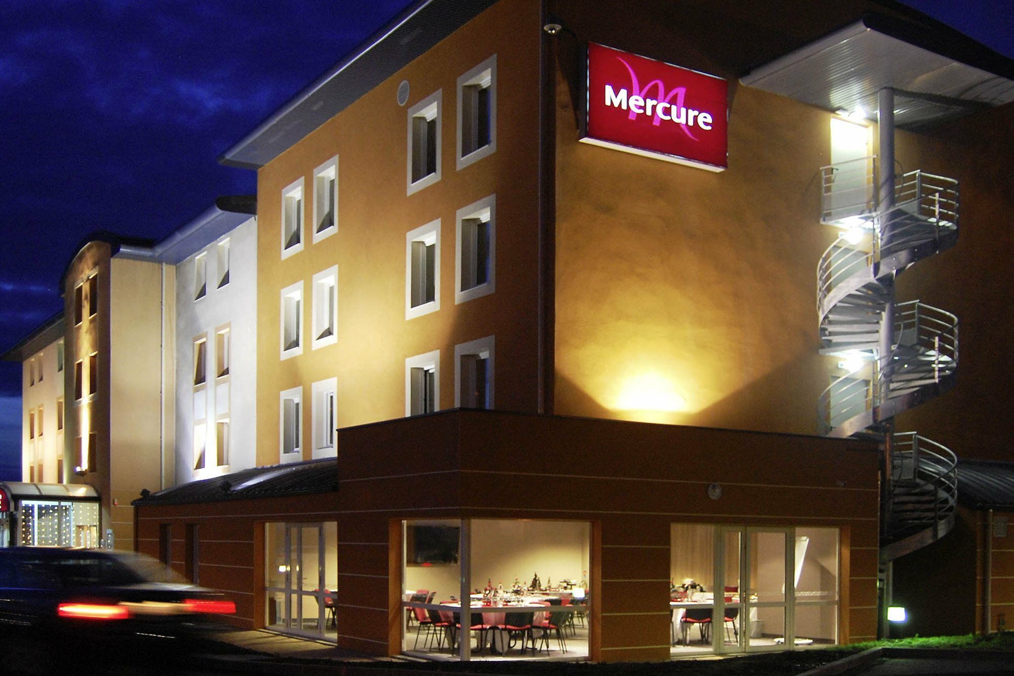 Mercure Lyon Est Chaponnay Esterno foto